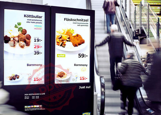 2000Cd/o signage digital sozinho suporte do m2 IP65 para bancos, Samsung original selecionam