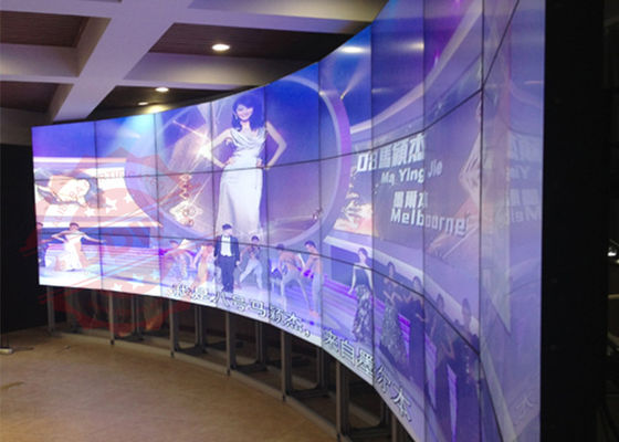 a moldura HDMI de 3.5mm curvou o monitor de exposição 46 tempo de resposta do luminoso 5ms do diodo emissor de luz da polegada