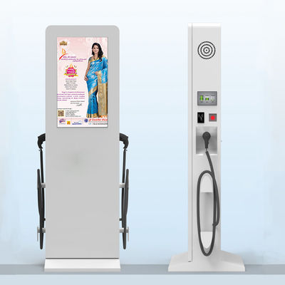 Assoalho do Signage de Digitas da pilha da carga da C.A. 110V-240V que está as lêndeas 1920x1080 de 55 polegadas 2500