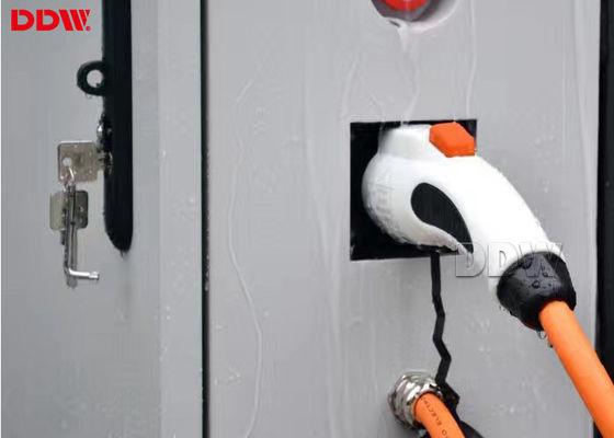 60 Monitor de luz solar legível Quiosque de sinalização digital exterior 3600w Alto brilho