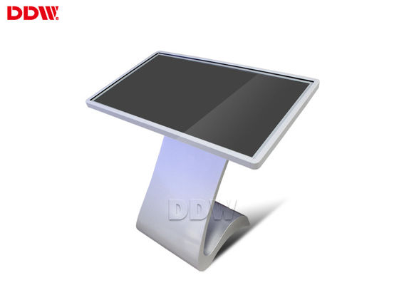 Lêndeas autônomas do LG 500 do quiosque do computador do Signage do Lcd Tft Digital uma cor real de 65 polegadas